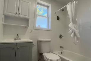 164-33 77th Ave, Fresh Meadows, NY 11366 - Photo 7
