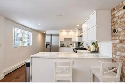 106 Pacific Boulevard, Long Beach, NY 11561 - Photo 15
