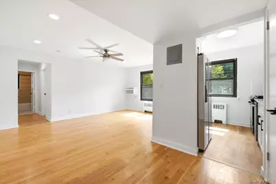 13 Terrace Circle #2B, Great Neck, NY 11021 - Photo 9
