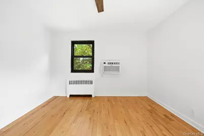 13 Terrace Circle #2B, Great Neck, NY 11021 - Photo 19