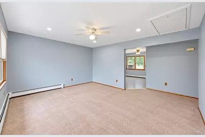 278 Lake Drive, Copiague, NY 11726 - Photo 5
