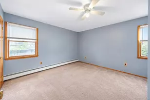 278 Lake Dr, Copiague, NY 11726 - Photo 13