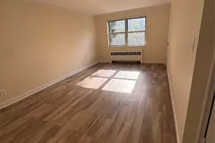 61-31 185th St, Fresh Meadows, NY 11365 - Photo 9
