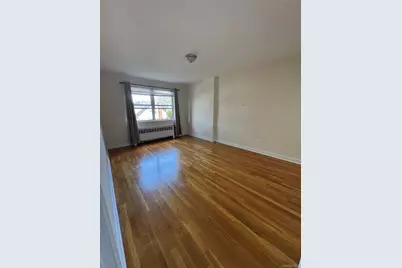 6131 185th Street #2FL, Fresh Meadows, NY 11365 - Photo 5