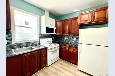 20 W Broome Street #2, Port Jervis, NY 12771 - Photo 9