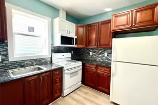 20 W Broome St, Port Jervis, NY 12771 - Photo 9