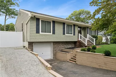 6 Rosewood Road, Rocky Point, NY 11778 - Photo 3