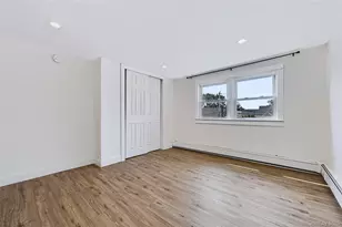 240 Kramer Dr, Lindenhurst, NY 11757 - Photo 9