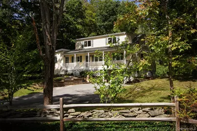 9 Horns Park Road, Hyde Park, NY 12538 - Photo 1