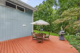 2 Woodcrest Dr, Hopewell Junction, NY 12533 - Photo 37