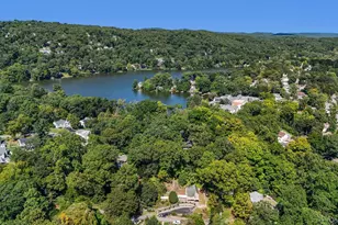 22 Harper St, Lake Peekskill, NY 10537 - Photo 17