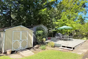 304 Dare Rd, Selden, NY 11784 - Photo 23
