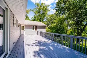 23 McIntosh Dr, Poughkeepsie, NY 12603 - Photo 31