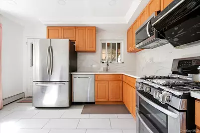 77-32 160th Street, Fresh Meadows, NY 11366 - Photo 9