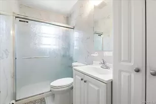 77-32 160th St, Fresh Meadows, NY 11366 - Photo 21