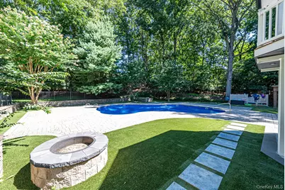 3 Dionne Court, Northport, NY 11768 - Photo 45