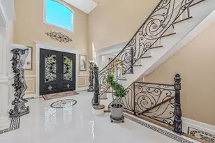 3 Dionne Ct, Northport, NY 11768 - Photo 3
