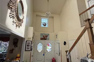 6 Melton Dr W, Rockville Centre, NY 11570 - Photo 17