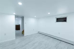 109-10 175th St, Jamaica, NY 11433 - Photo 15