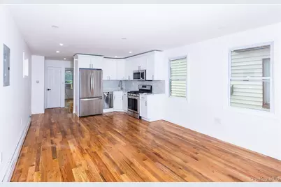10910 175th Street, Jamaica, NY 11433 - Photo 3