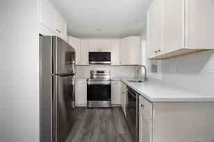 5 Douglas St, Poughkeepsie, NY 12603 - Photo 3