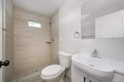 5 Douglas Street #A, Poughkeepsie, NY 12603 - Photo 7