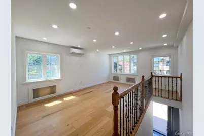 7-17 College Place, College Point, NY 11356 - Photo 13