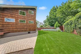 146-45 13th Ave, Whitestone, NY 11357 - Photo 25