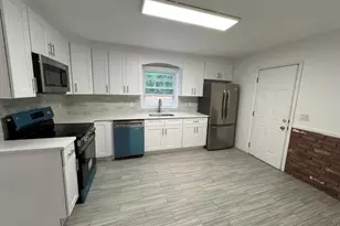 129 Salem Rd, Fishkill, NY 12524 - Photo 7