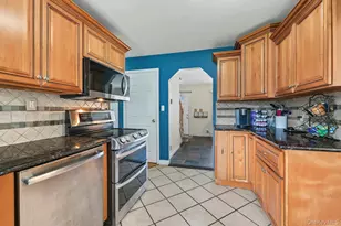 15 Scholl Dr, Farmingdale, NY 11735 - Photo 13