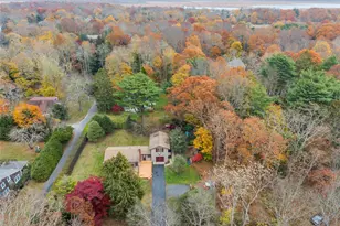 17 Hawkins Ln, Brookhaven, NY 11719 - Photo 5