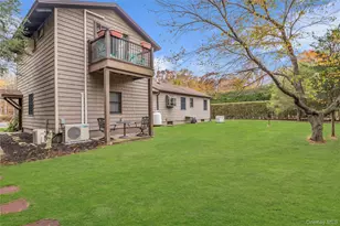 17 Hawkins Ln, Brookhaven, NY 11719 - Photo 41