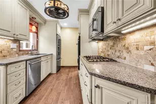 17 Hawkins Ln, Brookhaven, NY 11719 - Photo 15
