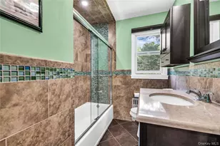 17 Hawkins Ln, Brookhaven, NY 11719 - Photo 21