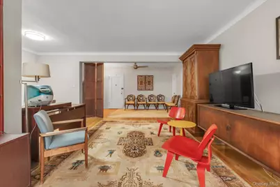 83-33 Austin Street #6G, Kew Gardens, NY 11415 - Photo 3