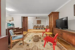 83-33 Austin St, Kew Gardens, NY 11415 - Photo 3