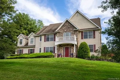 2 Heritage Place, Tappan, NY 10983 - Photo 1