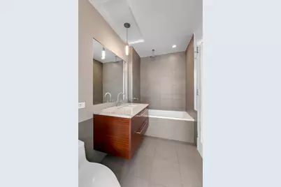 24-15 Queens Plaza N #6B, Long Island City, NY 11101 - Photo 21