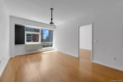 24-15 Queens Plaza N #6B, Long Island City, NY 11101 - Photo 11