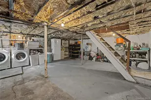 410 10th St, West Babylon, NY 11704 - Photo 13