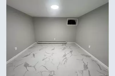 13714 Bedell Street, Springfield Gardens, NY 11413 - Photo 21