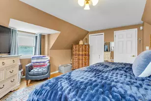 8 N Summit Dr, Massapequa, NY 11758 - Photo 21