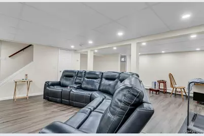 8 N Summit Drive, Massapequa, NY 11758 - Photo 23