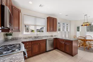 103 Roosevelt Way, Westbury, NY 11590 - Photo 9