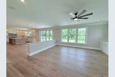 25 Jareds Path, Brookhaven, NY 11719 - Photo 45