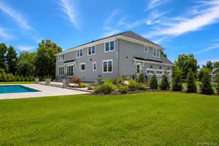 25 Jareds Path, Brookhaven, NY 11719 - Photo 3
