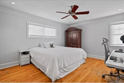 299 Stratton Road, New Rochelle, NY 10804 - Photo 15
