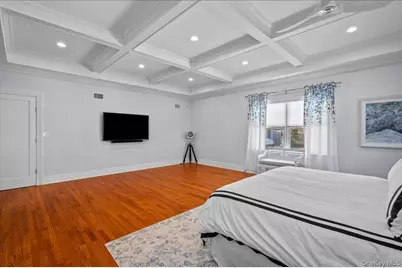 299 Stratton Road, New Rochelle, NY 10804 - Photo 25
