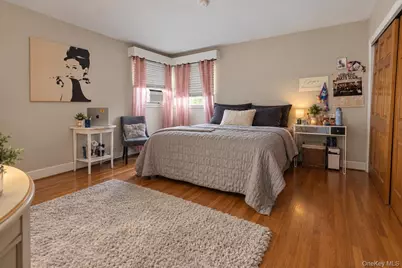 76 Stevens Avenue, Yonkers, NY 10704 - Photo 13