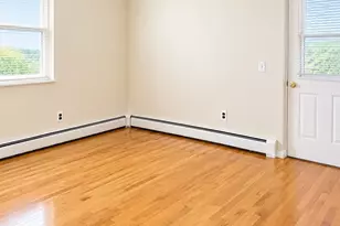 185 Bennett Ave, Yonkers, NY 10701 - Photo 9